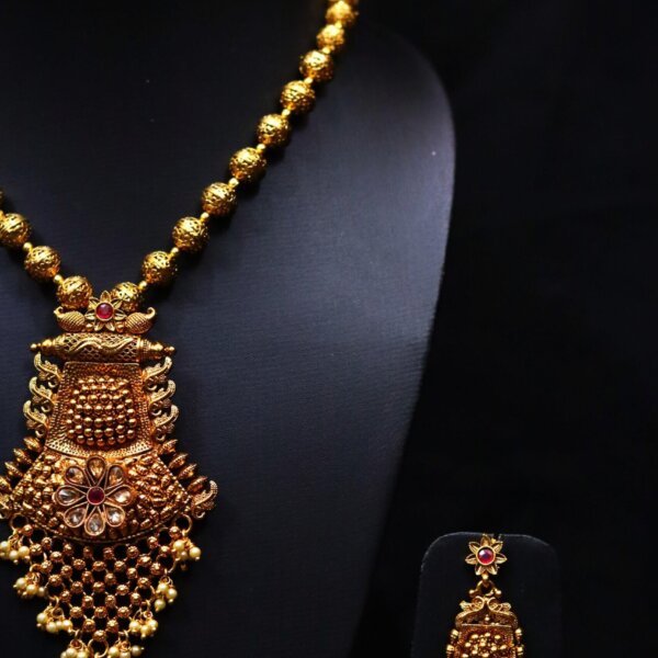 Kanchipuram Temple Necklace Set - Image 3