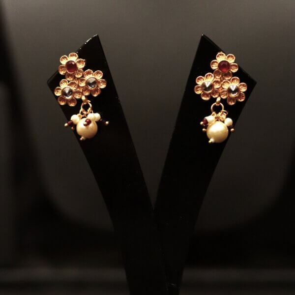 Ravya Close-Neck Set - Image 4