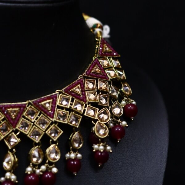 Agnikaasya Necklace Set