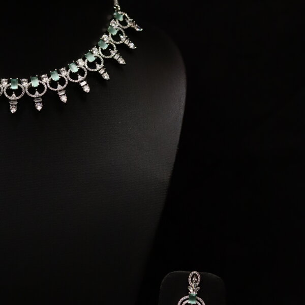Aarunya Tara Set - Image 2