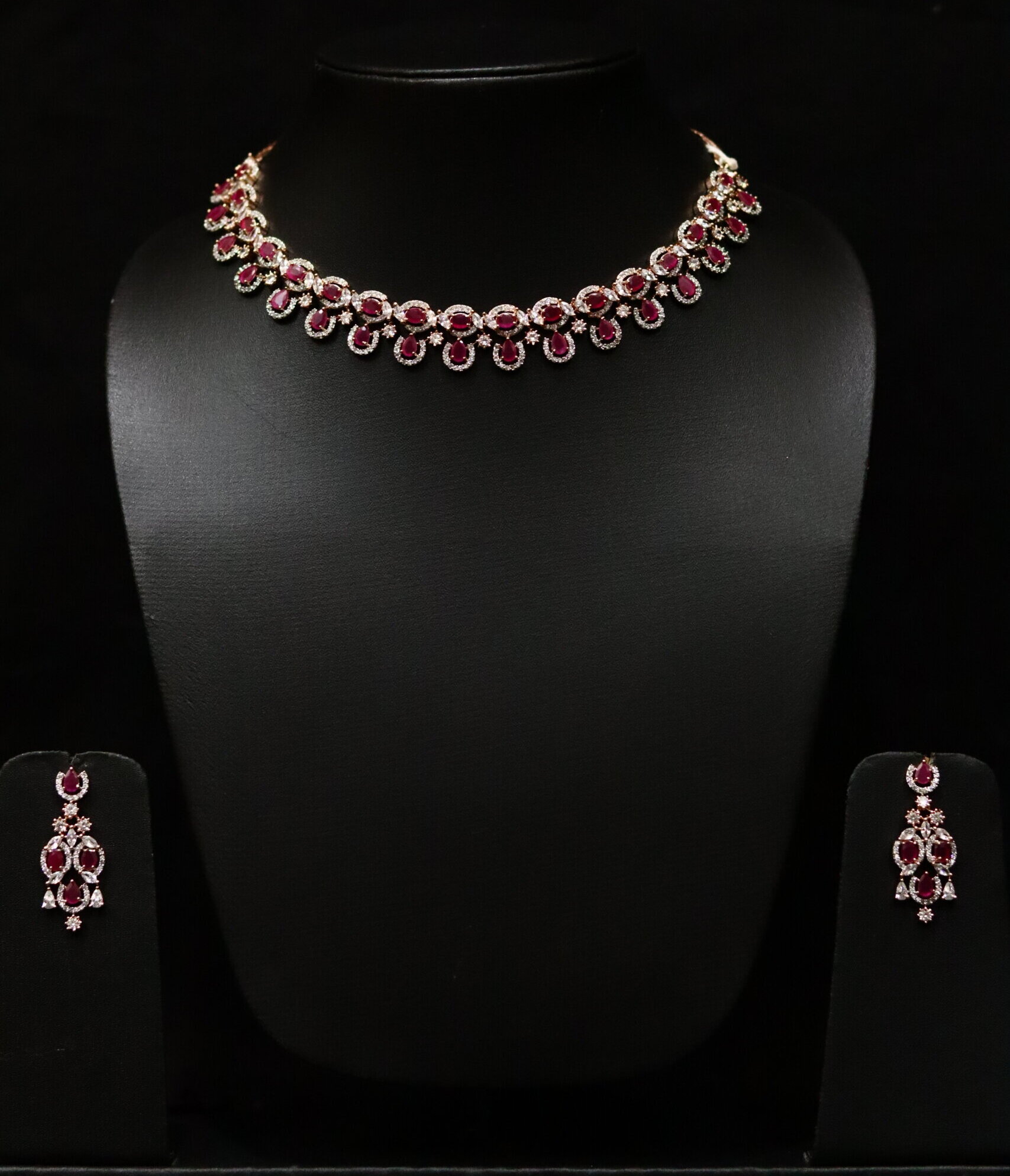 Charulata Crimson Necklace